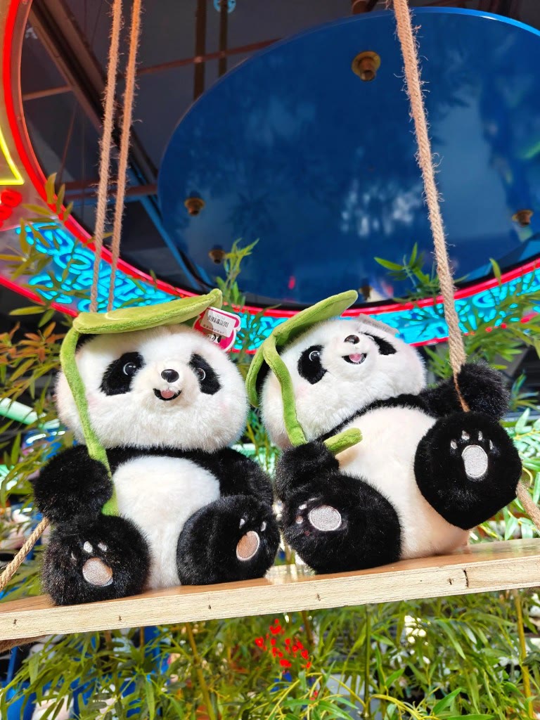 Plush panda moment