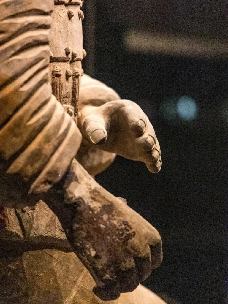 Hands and armor plates