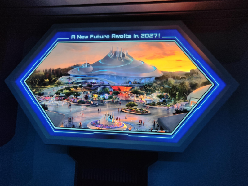 Hong Kong Disneyland Day Tour