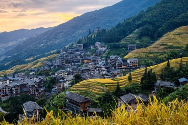 Guilin Longsheng Hot Springs 4-Day Tour