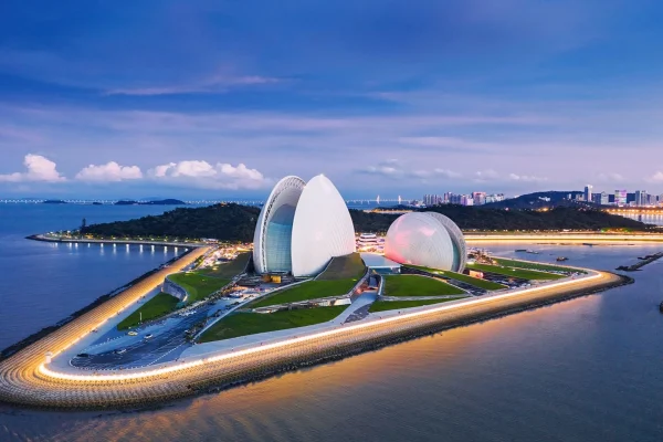 3-Day Chimelong Theme Park Tour Guangzhou–Zhuhai