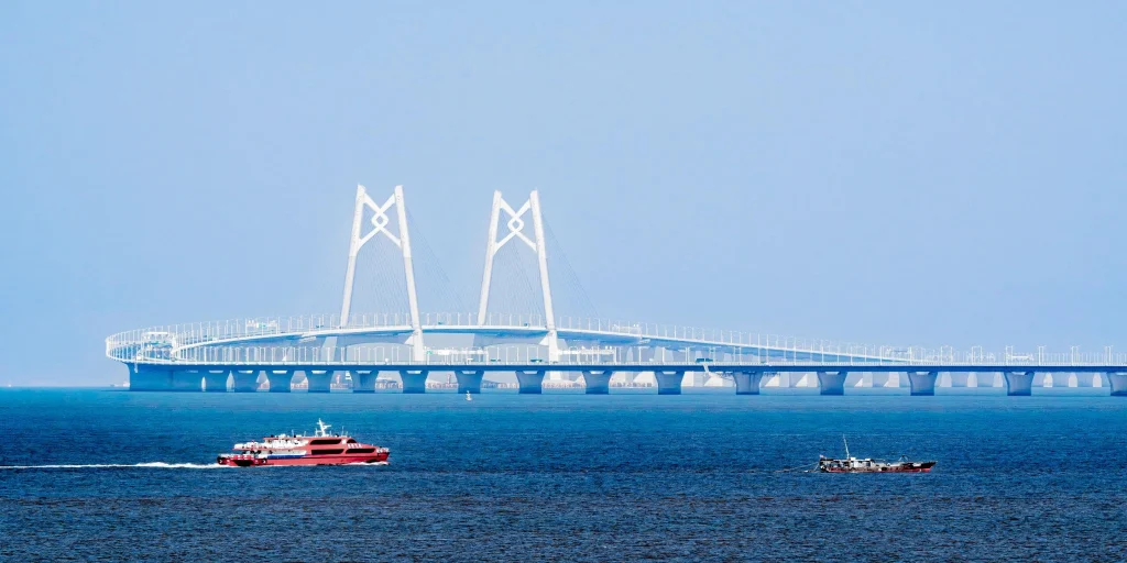 5-Day 4-Night Customized Tour-Guangdong–Hong Kong–Macau–Zhuhai