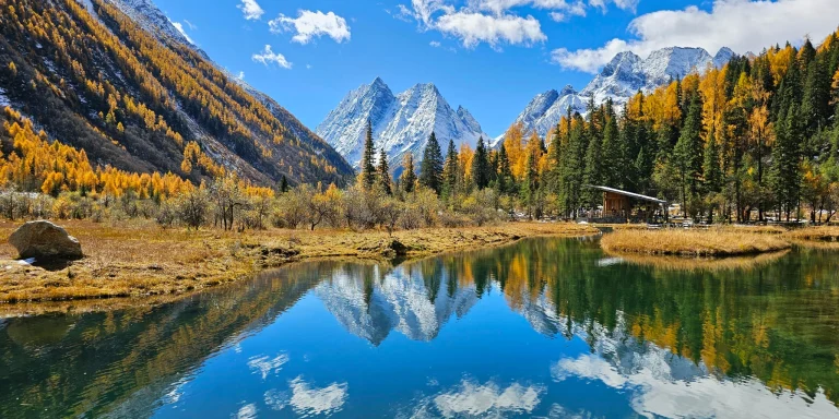 5-Day Western Sichuan Highlights Tour: Mt. Siguniang, Moshi Park