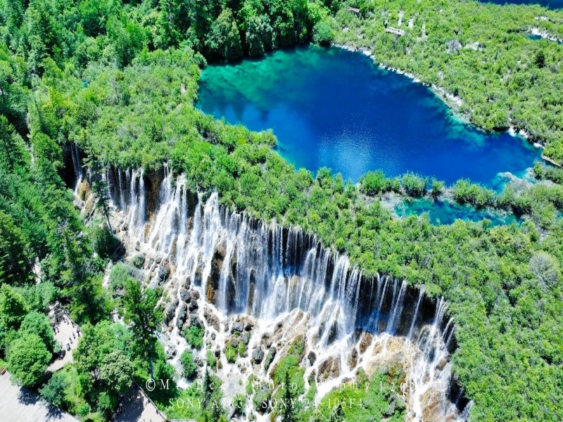 Chengdu, Jiuzhaigou & Chongqing 5-Day Tour