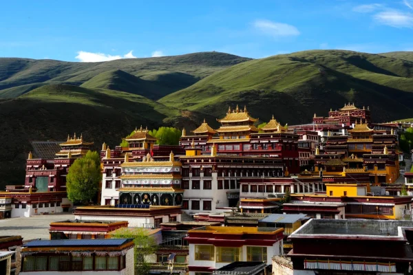 Daocheng Yading 6-Day Plateau Hiking Adventure Tour
