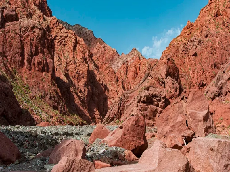 8-Day Southern Xinjiang Culture & Pamir Plateau Light Trekking Tour