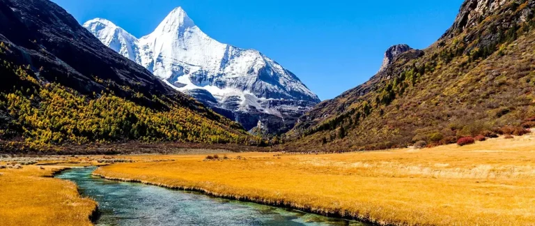 Off-the-Beaten-Path Sichuan: 7-Day Daocheng Yading & Mount Siguniang Hiking Tour