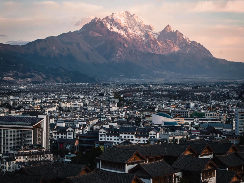 2026 Yunnan Panorama 8 Days Tour: Kunming, Dali, Lijiang, Shangri-La & Lugu Lake
