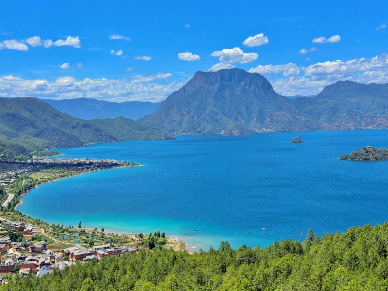 2026 Yunnan Panorama 8 Days Tour: Kunming, Dali, Lijiang, Shangri-La & Lugu Lake