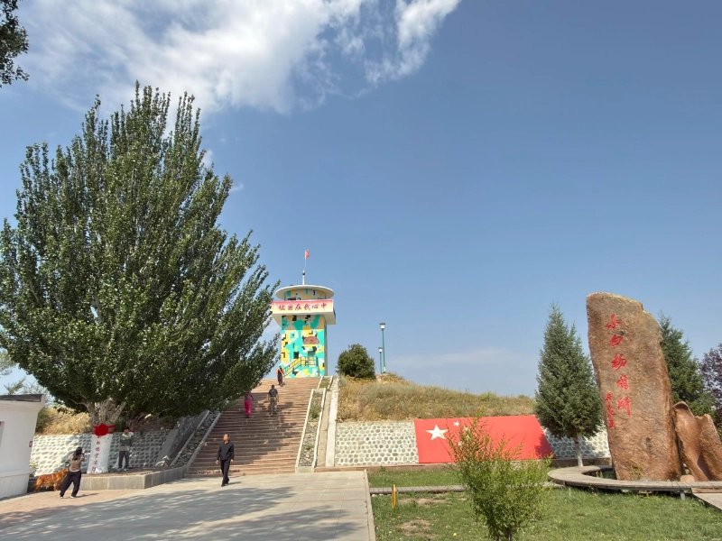 11-Day Grand Northern Xinjiang Light Trekking Tour: Altay & Yili Highlights